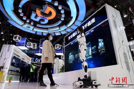 In the first half of the year, China has built and opened a total of 2.937 million 5G base stations