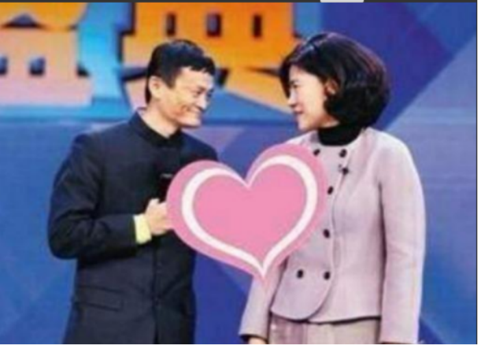 Ma Yun asked Dong Mingzhu: Will you be attracted to a man like me? Dong Mingzhu's answer was praised by the whole audience