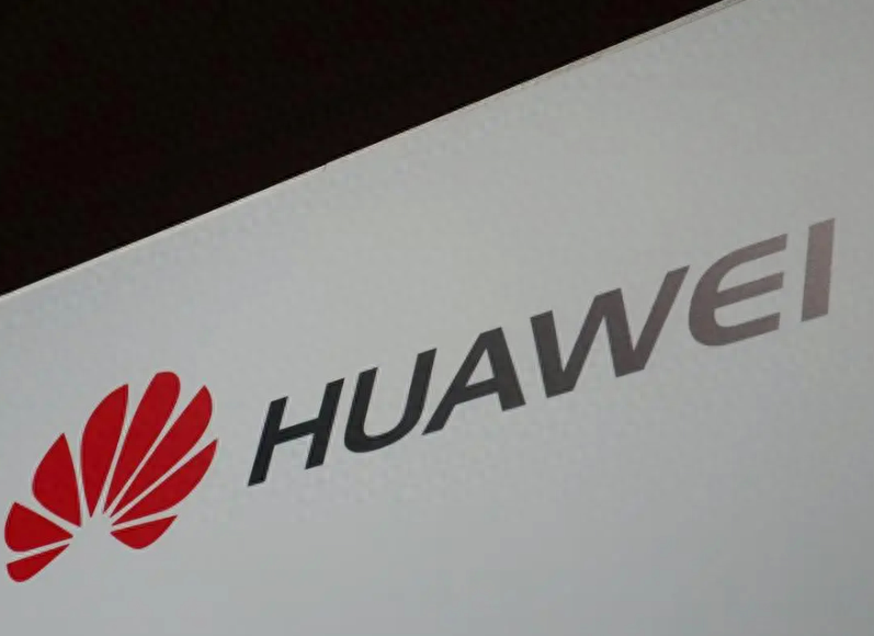 To reclaim the lost four years! Huawei aimed its first shot at Apple, but seriously injured OPPO